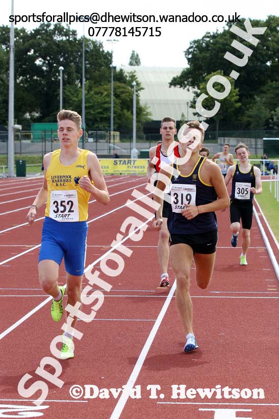 Under-17 mens 800 metres. Photo: David T. Hewitson/Sports for All Pics